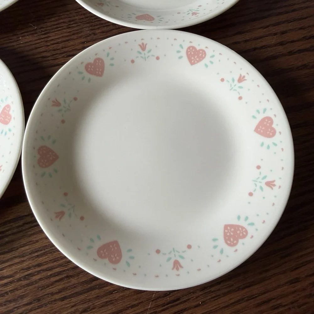 8 Corelle FOREVER YOURS Beige Pink Hearts Vintage Appetizer Bread Dessert Plates